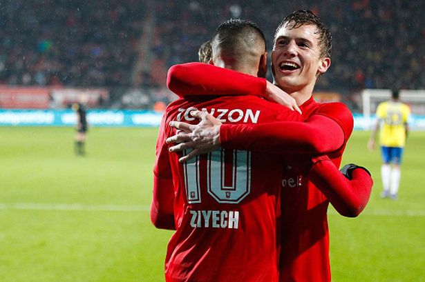 因再得黄牌 因再得黄牌